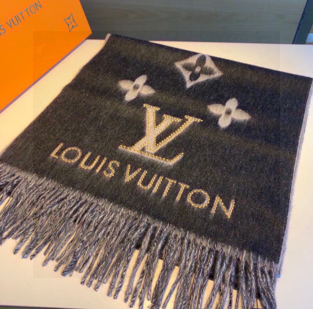 Streetwear Scarf LV 329010 SIZE:170×45cm - vstockx