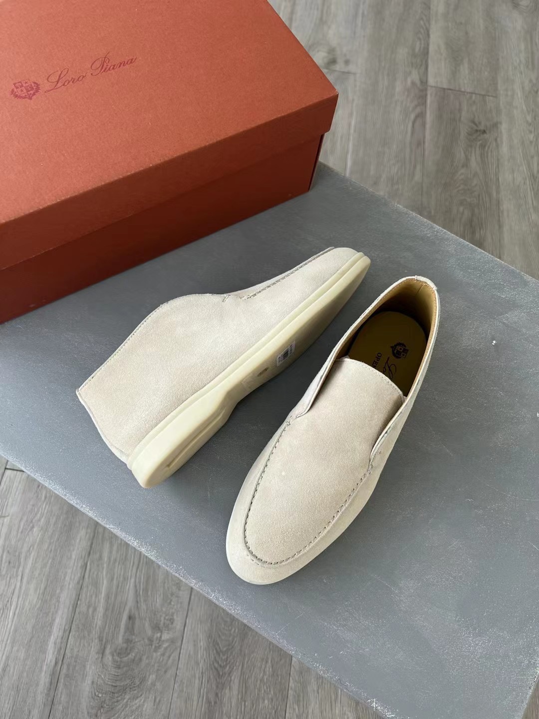 Loro Piana shoes 224 - vstockx