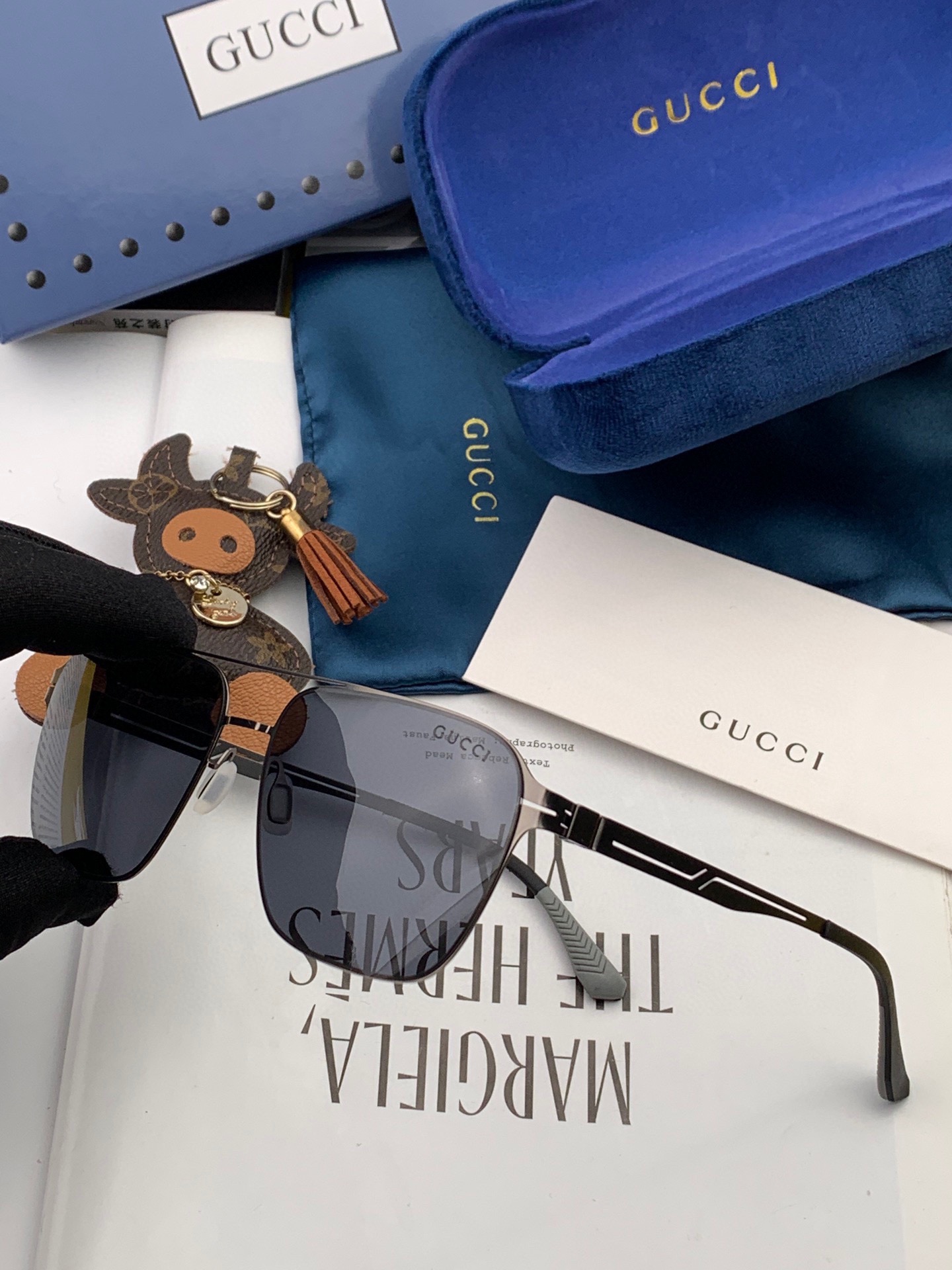 Sunglasses Gucci G2806 - vstockx
