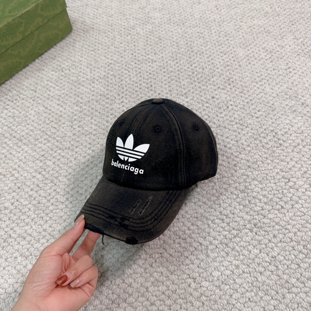 Streetwear Hat balenciaga 329329 - vstockx