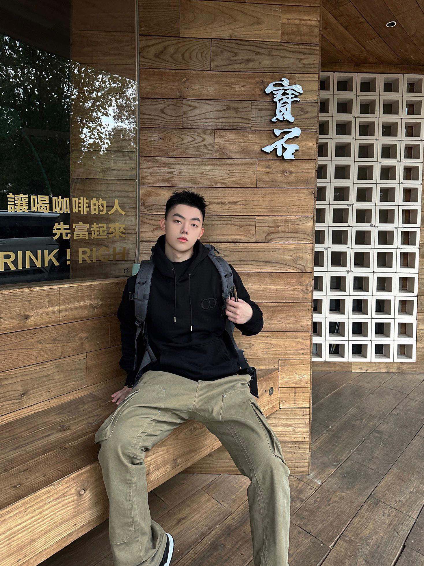 Clothes DIOR 615 - vstockx