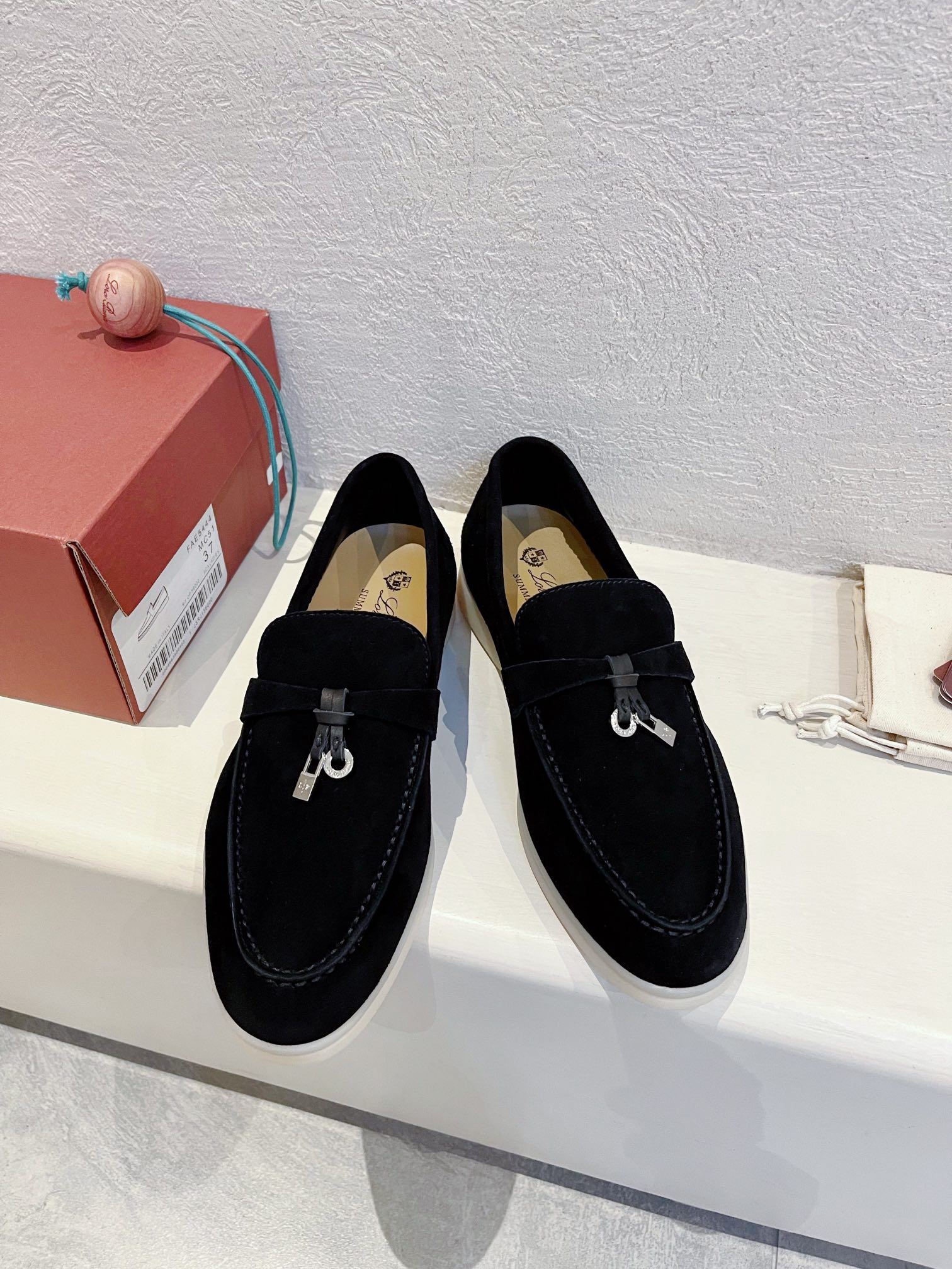 Loro Piana shoes 145 - vstockx
