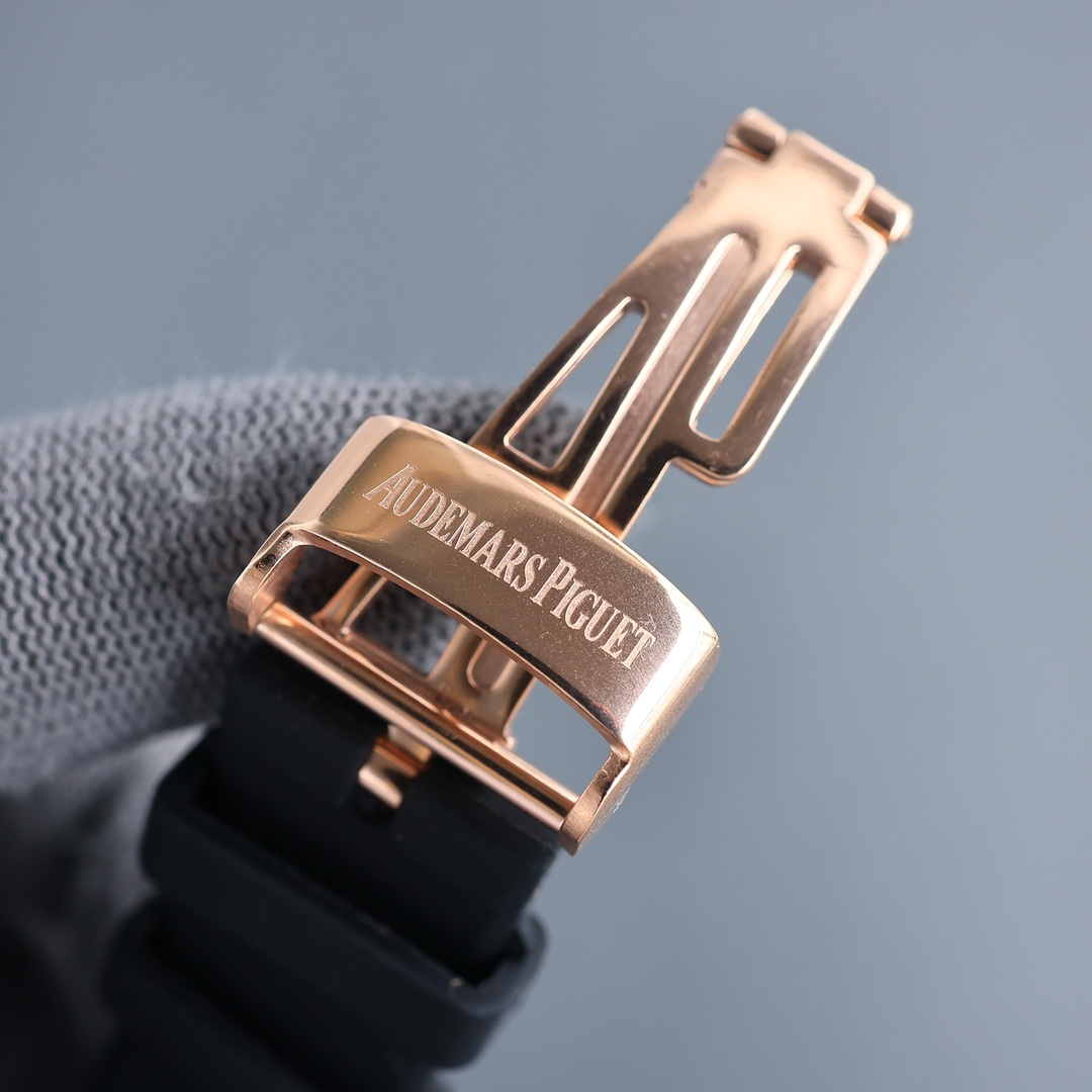Watches AudemarsPiguet 323083 size:41*12 mm - vstockx