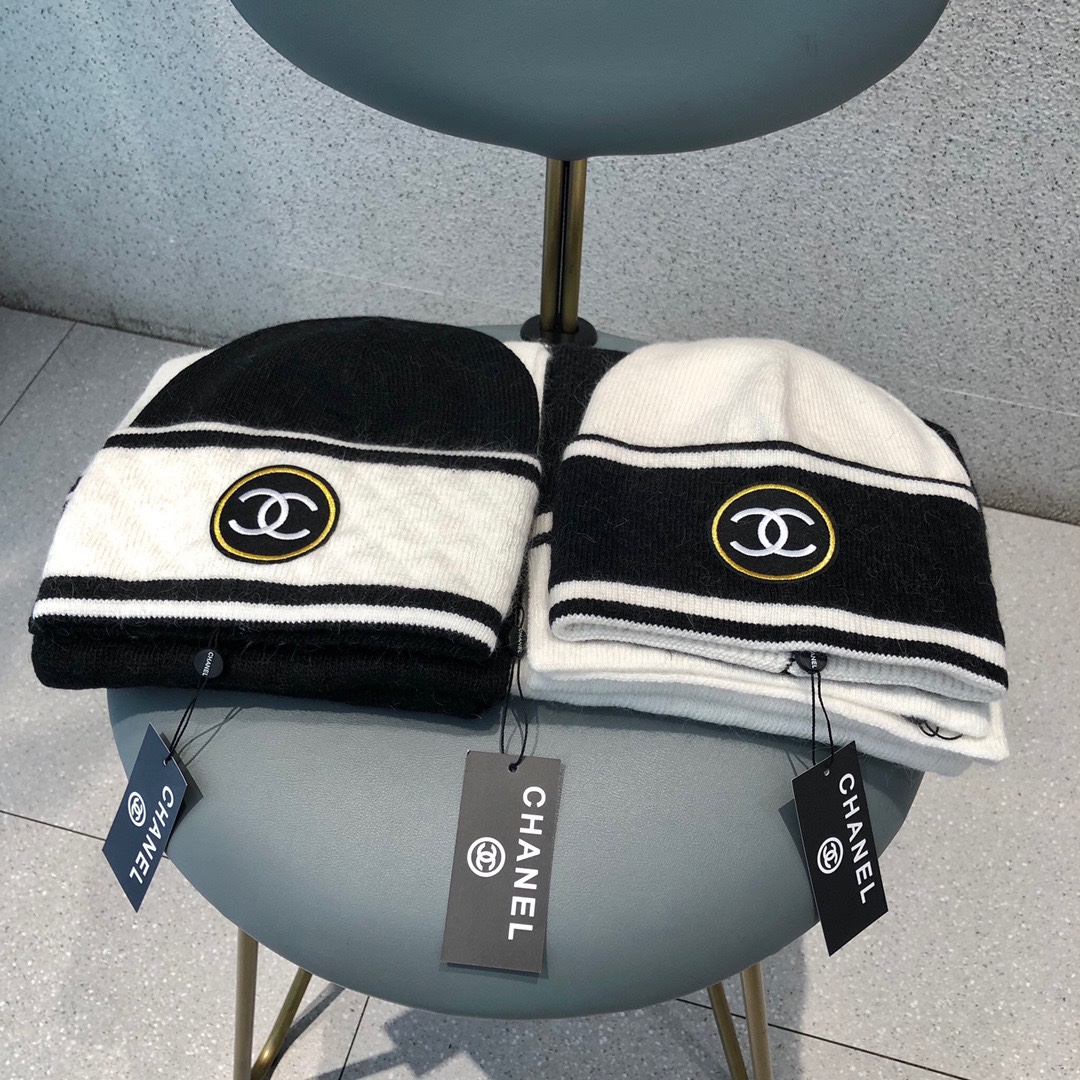Hat & Scarf Chanel 1 - vstockx