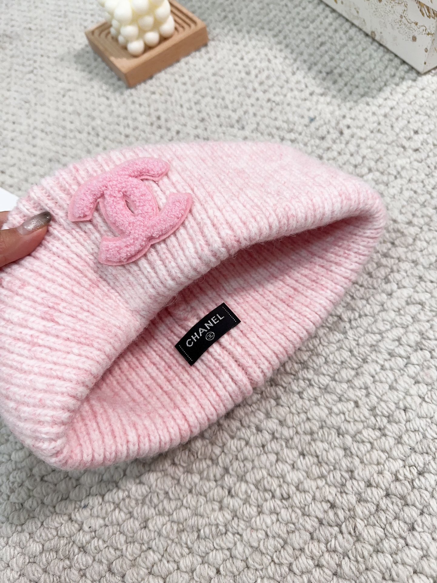 Streetwear Hat Chanel 329317 - vstockx