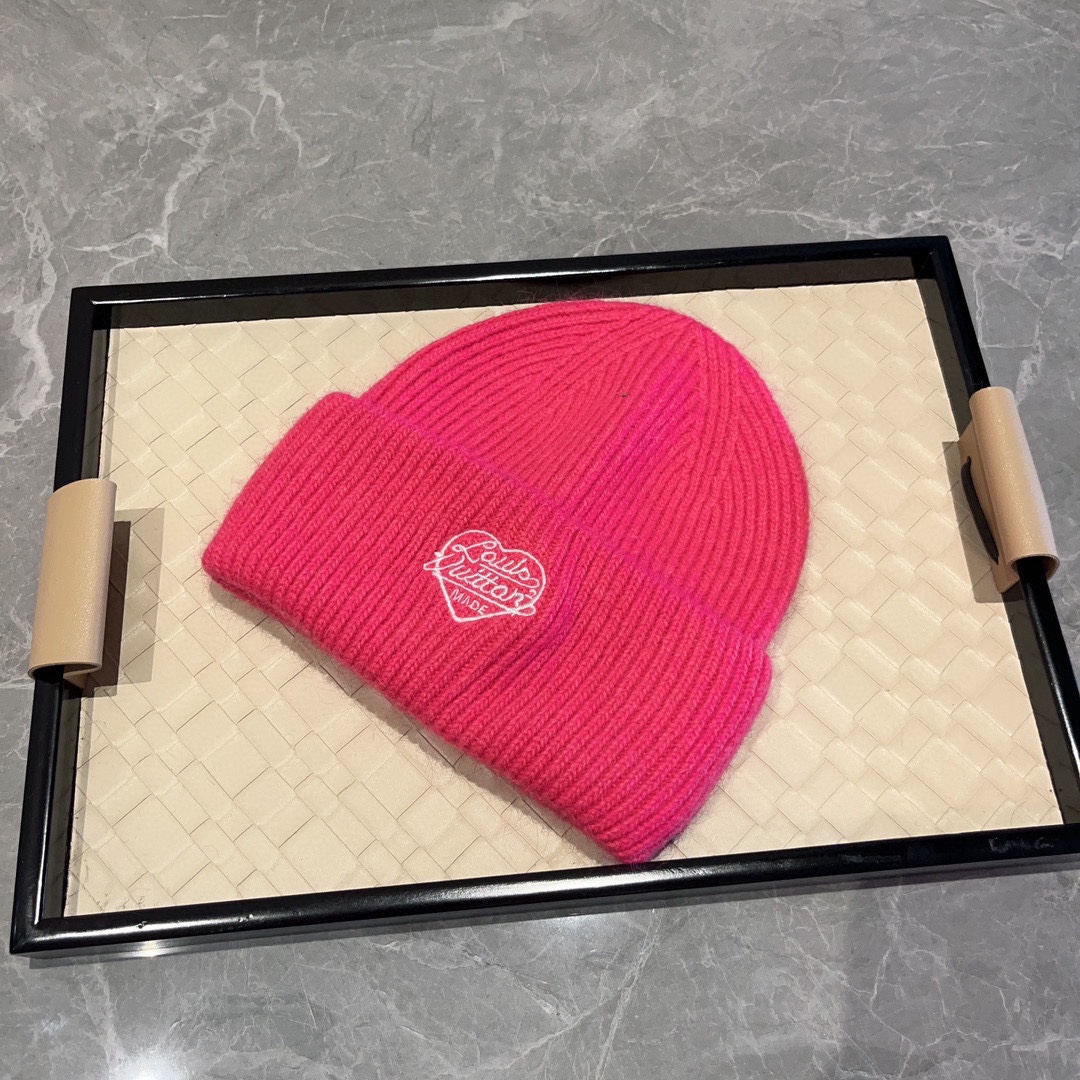 Streetwear Hat LV 329198 - vstockx