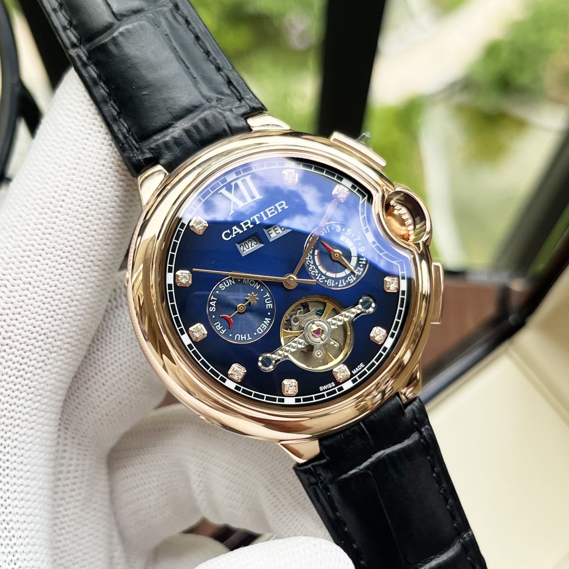 Watches Cartier 322118 size:44*12 mm - vstockx