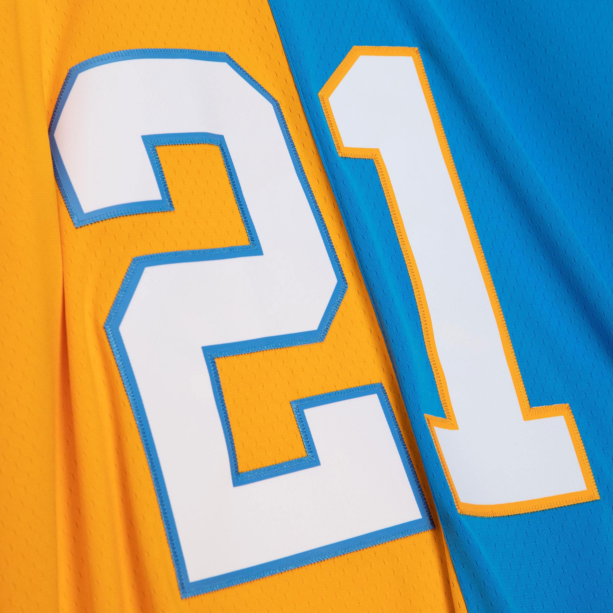 LaDainian Tomlinson Los Angeles Chargers Mitchell & Ness 2002 Split Legacy Replica Jersey - Powder Blue/Gold - vstockx