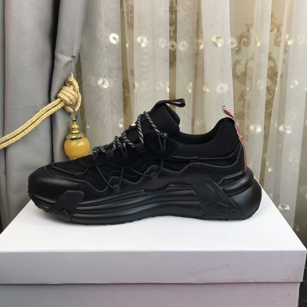 Moncler Compassor Sneaker 2 - vstockx