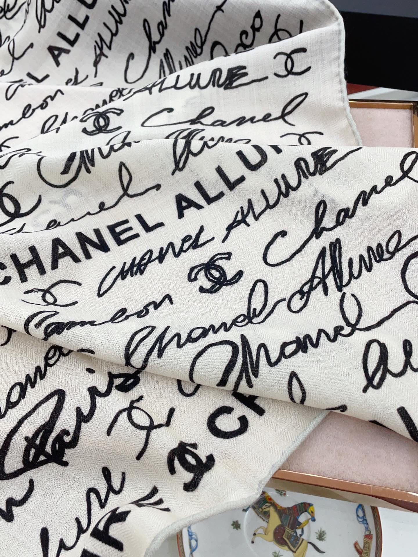 Streetwear Scarf CHANEL 328760 SIZE:140*140cm - vstockx