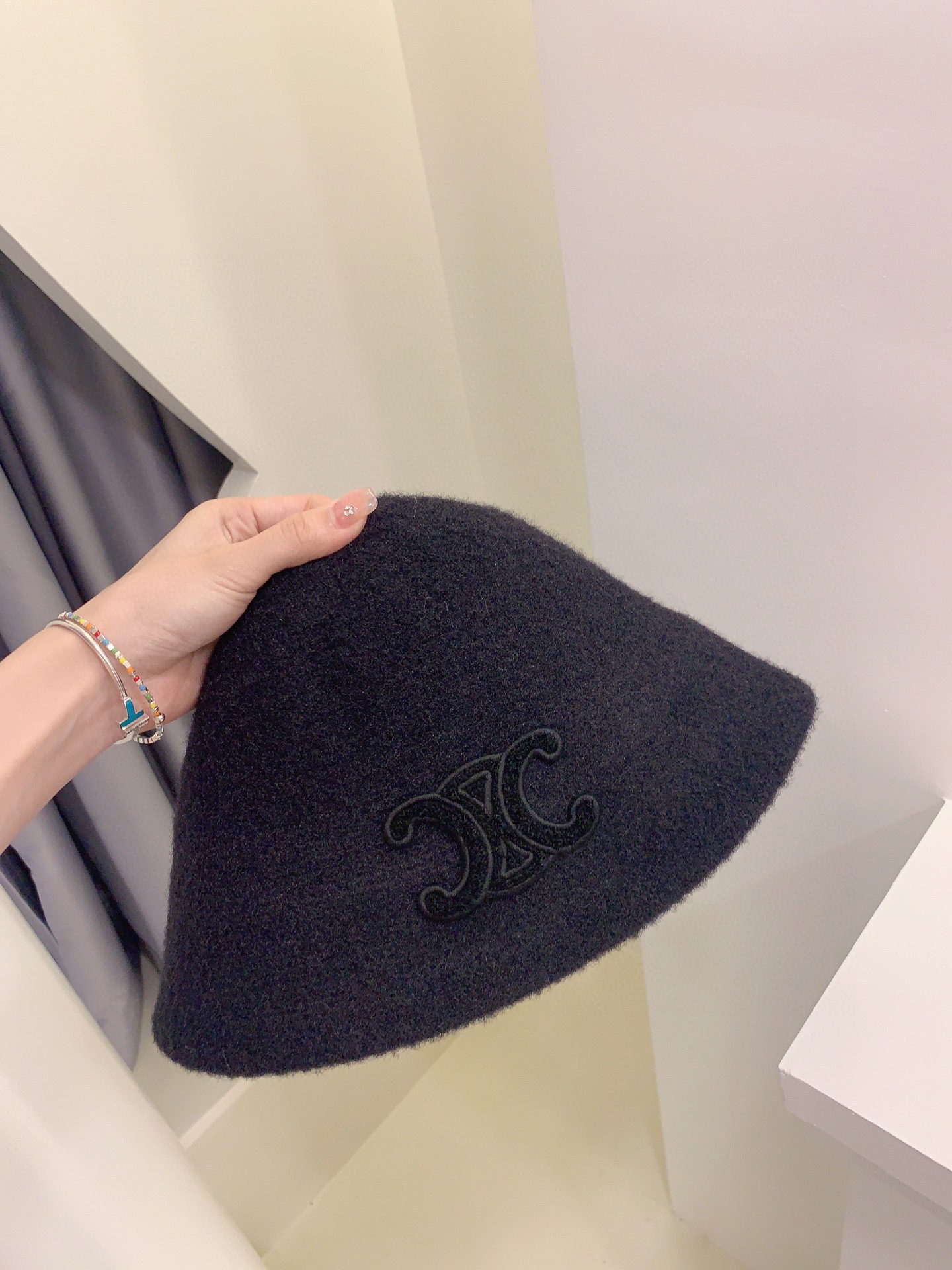 Streetwear Hat Celine 329156 - vstockx