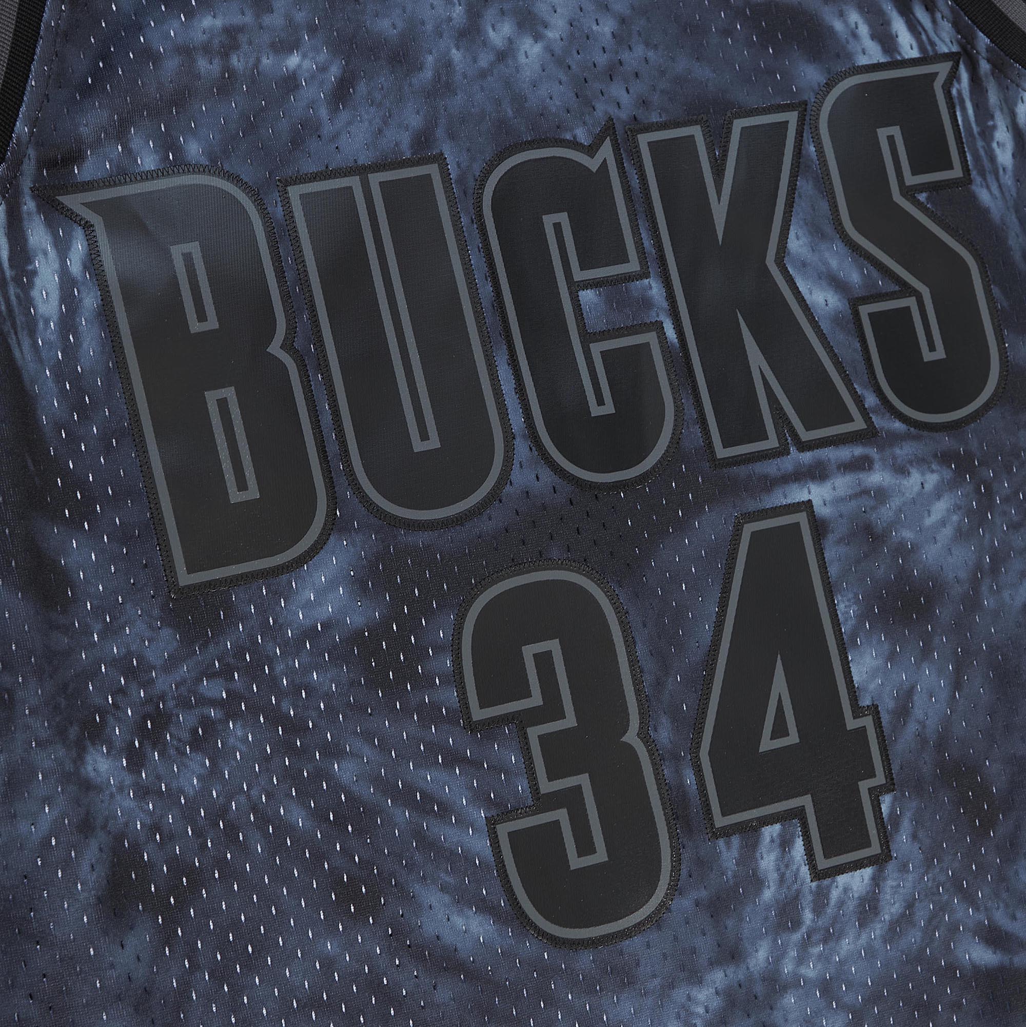Ray Allen Milwaukee Bucks Mitchell & Ness Hardwood Classics 1996/97 Tie-Dye Swingman Jersey - Black - vstockx