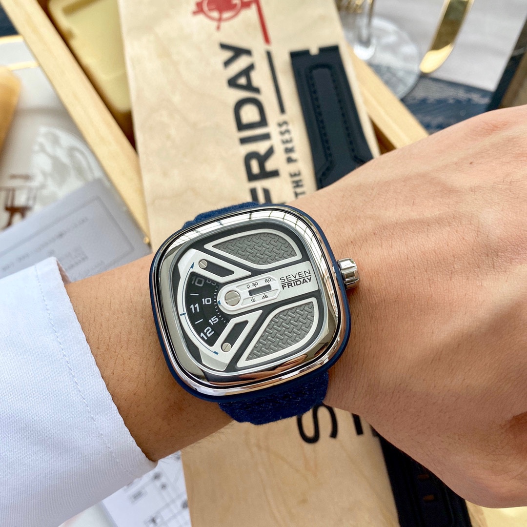 Watches Seven Friday 322859 size:47 mm - vstockx
