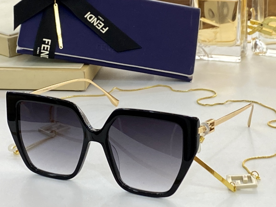 Sunglasses Fendi FF40012 size:55��18-145 - vstockx
