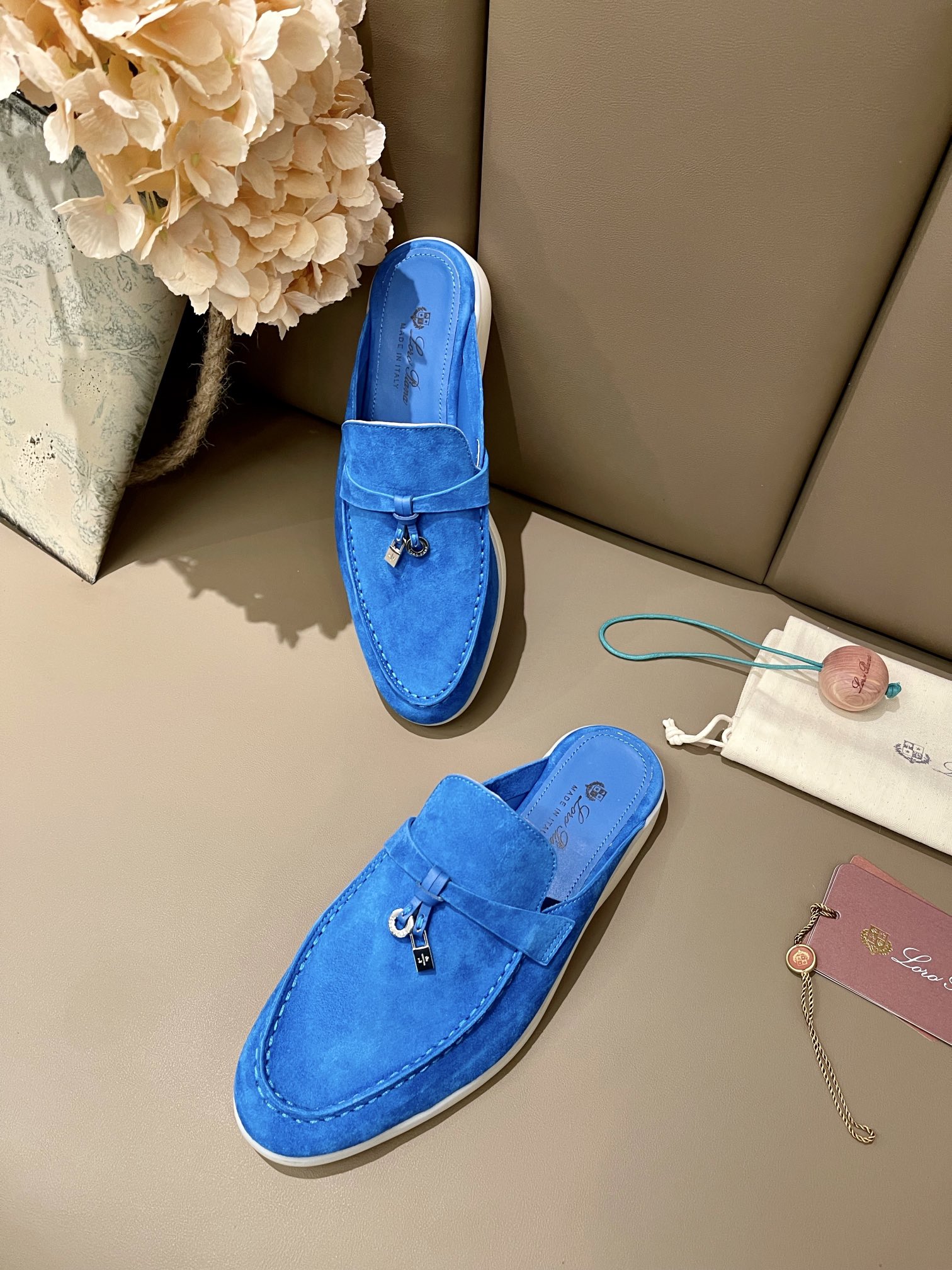 Loro Piana shoes 256 - vstockx