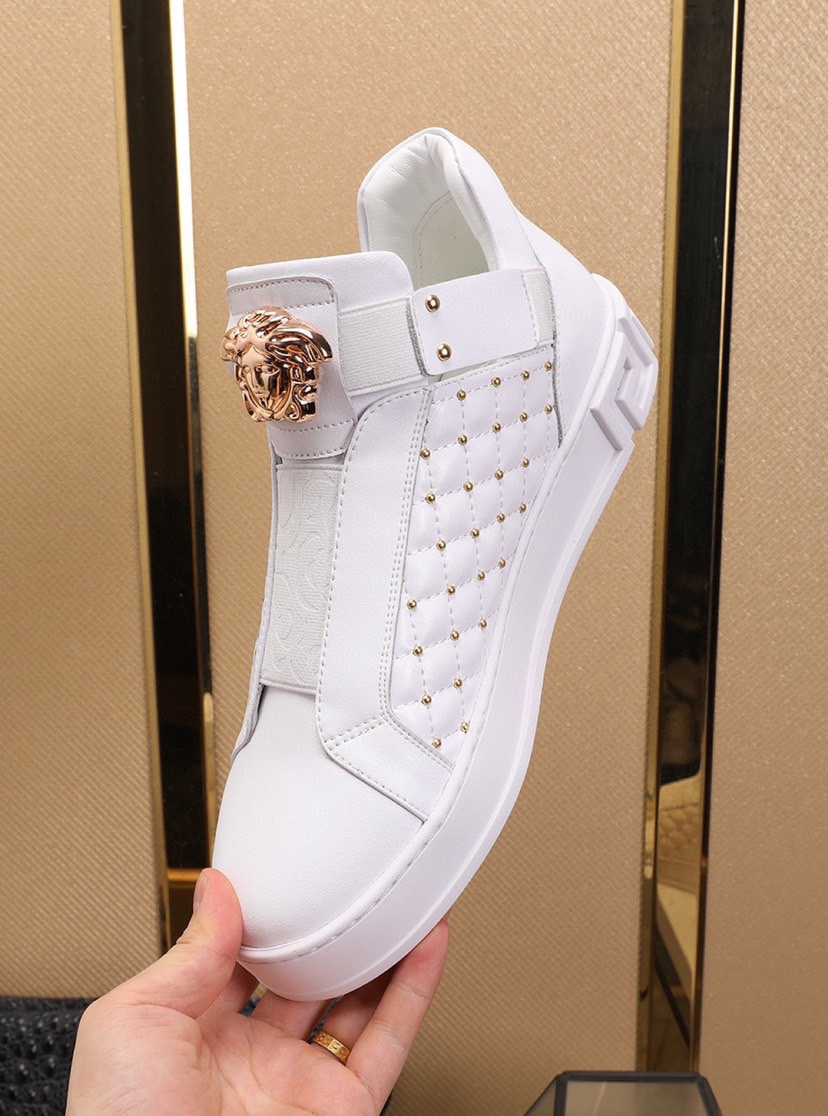 Versace High Top Sneaker 1 - vstockx