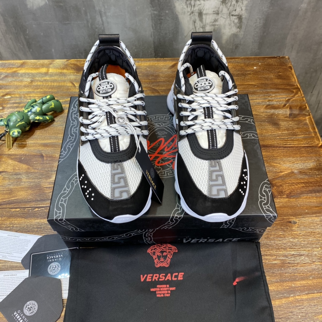 Versace Chain Reaction Sneaker 12 - vstockx