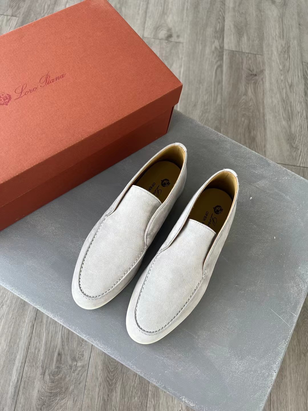 Loro Piana shoes 223 - vstockx