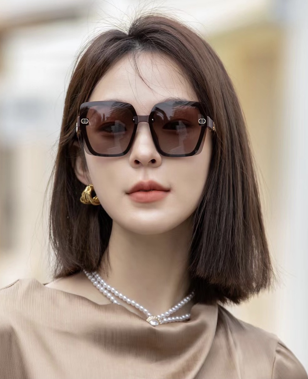 sunglasses Dior CD5610 - vstockx