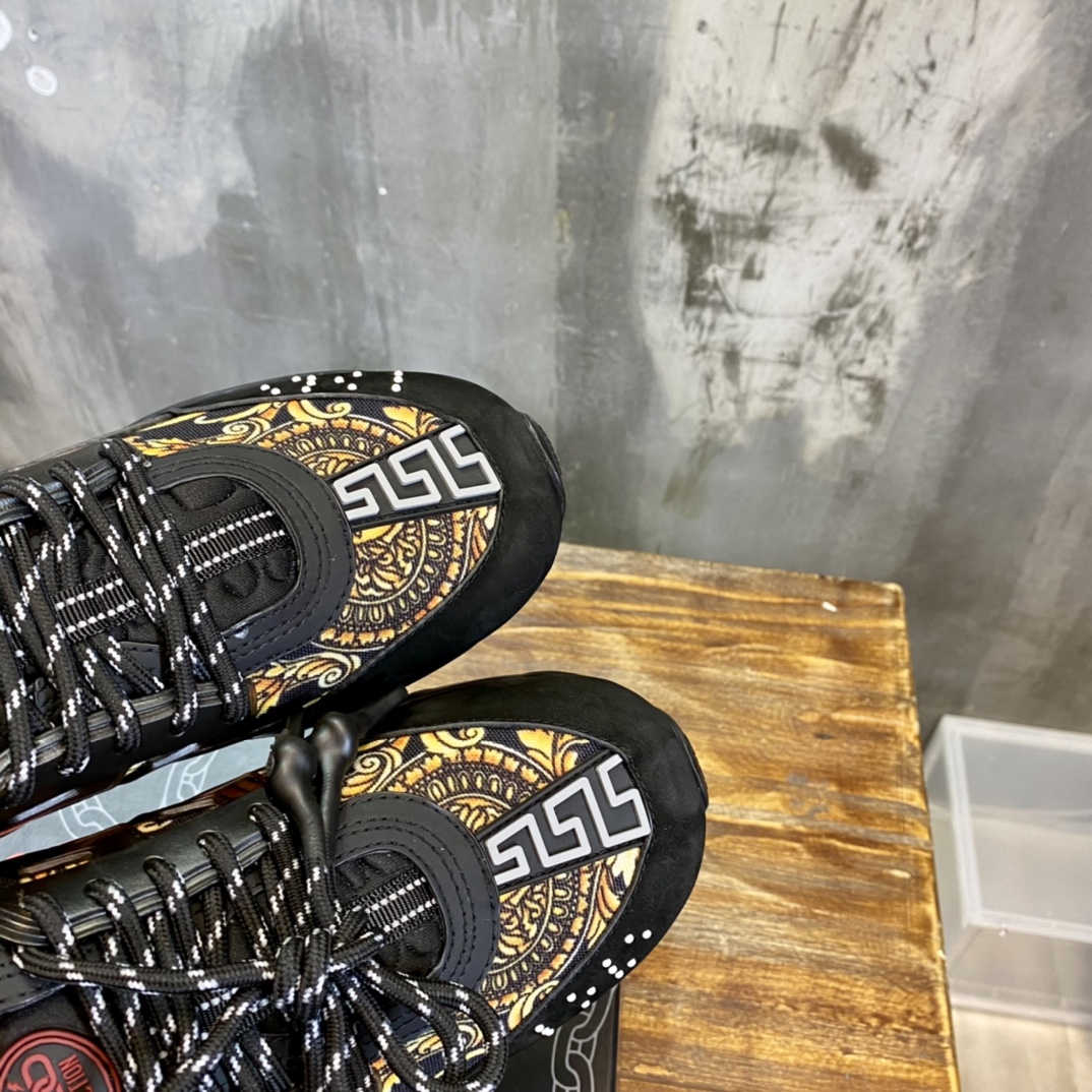 Versace Chain Reaction Central Greek Key Print Black - vstockx