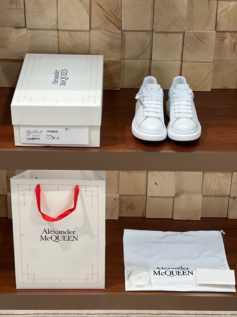Alexander McQueen Oversized Sneaker in White Sky Blue - vstockx
