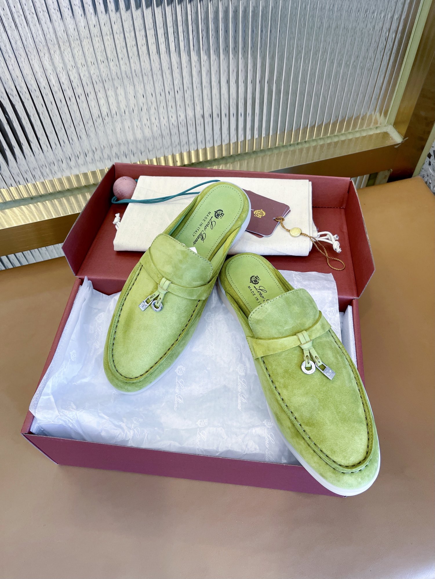 Loro Piana shoes 246 - vstockx
