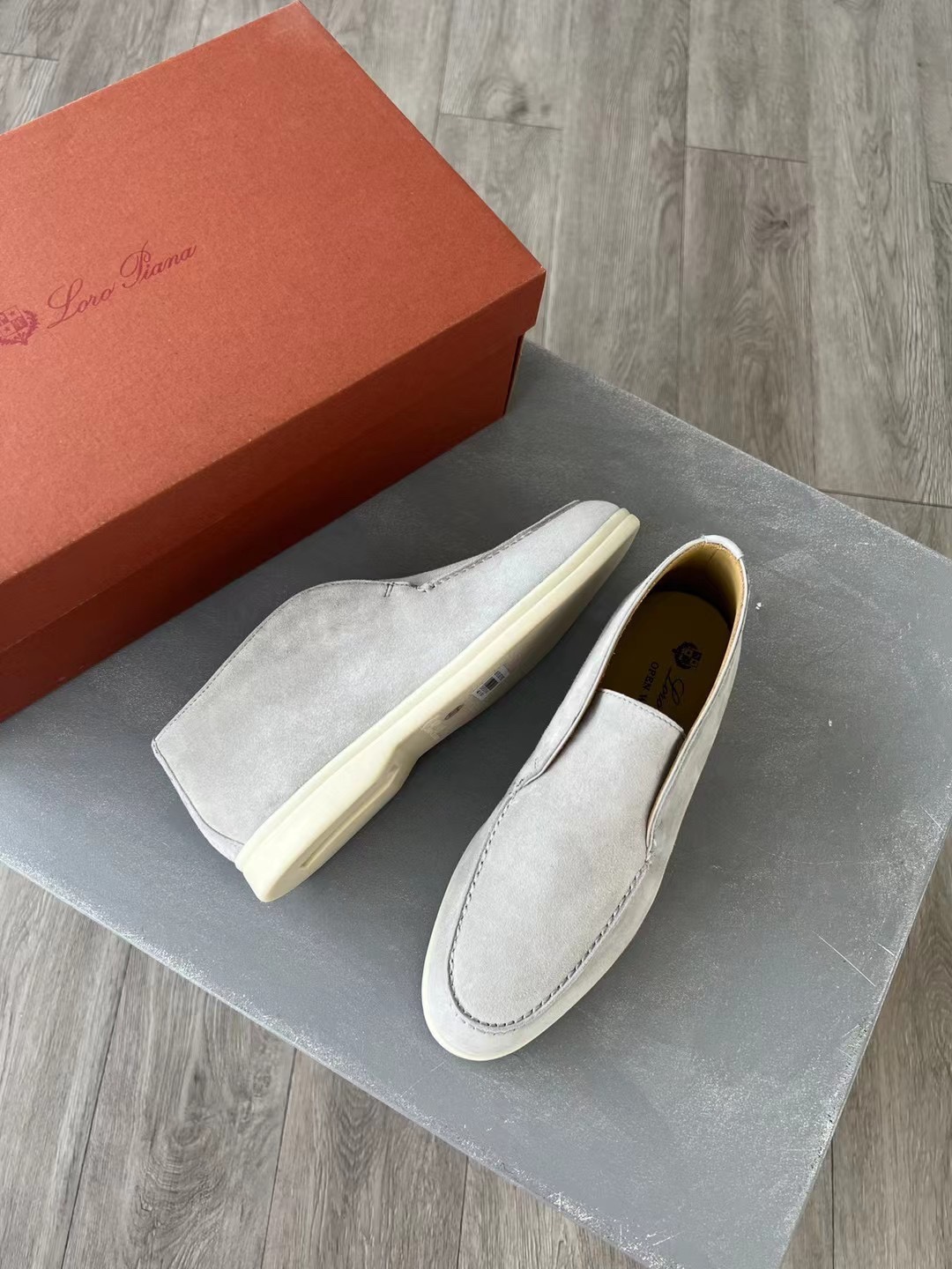 Loro Piana shoes 223 - vstockx