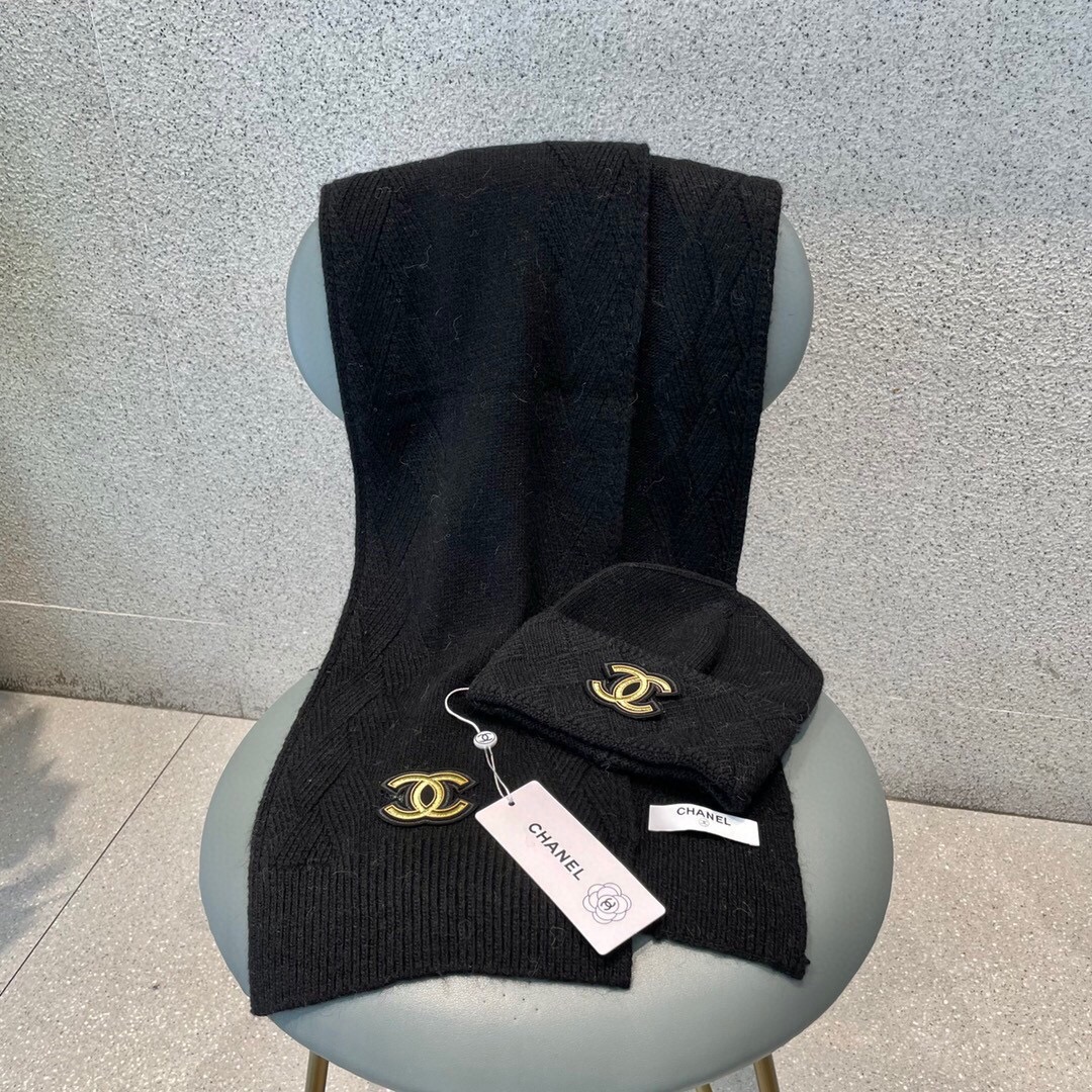 Hat & Scarf Chanel 2 - vstockx