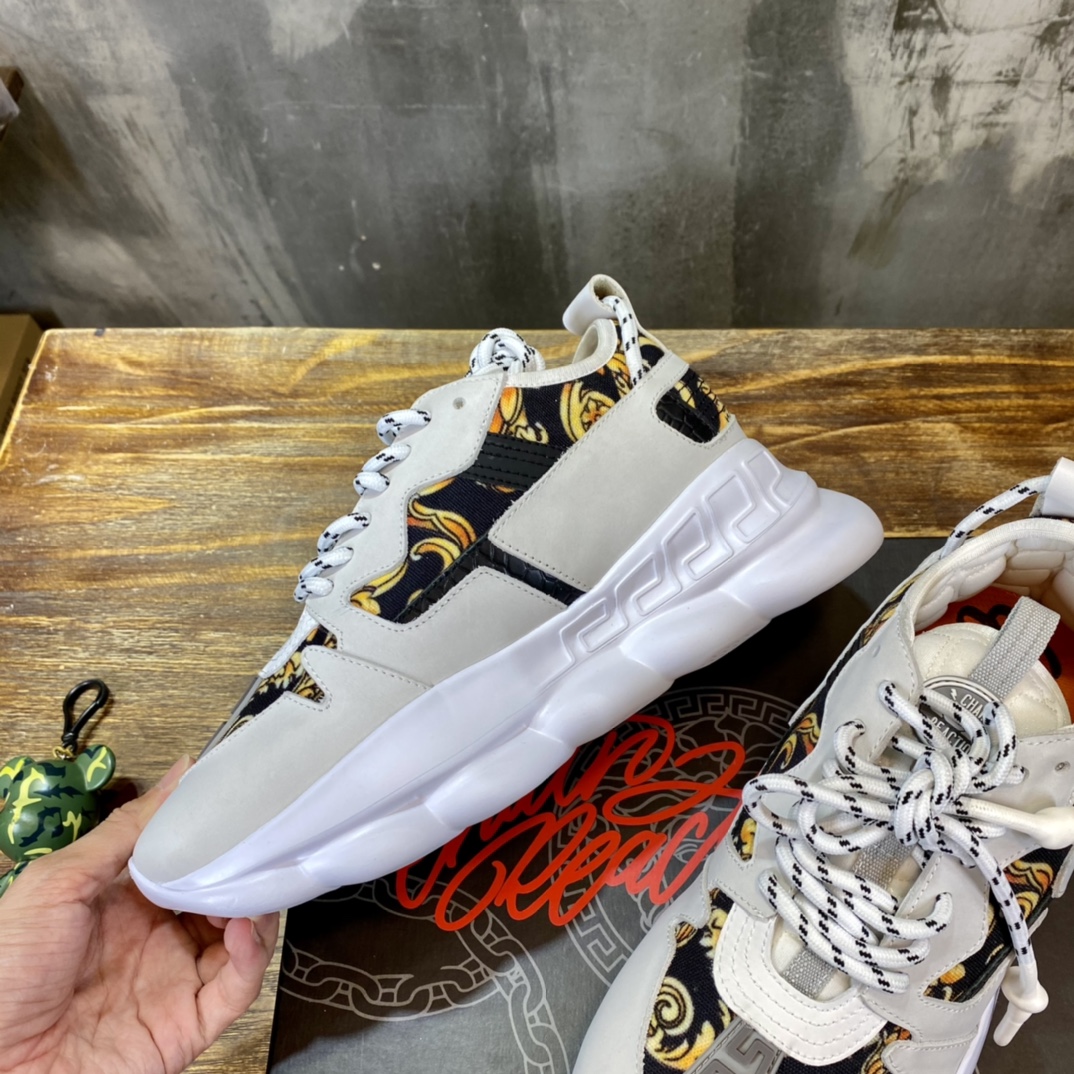 Versace Chain Reaction 2 Barocco Print White Black Yellow (W) - vstockx