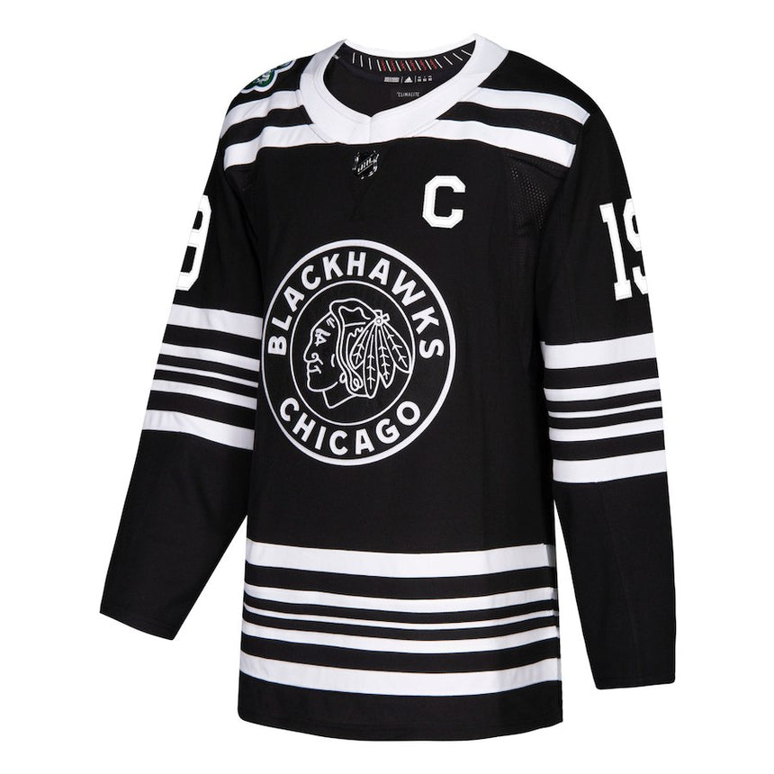 Men's Chicago Blackhawks Jonathan Toews adidas Black 2019 Winter Classic Authentic Player Jersey - vstockx