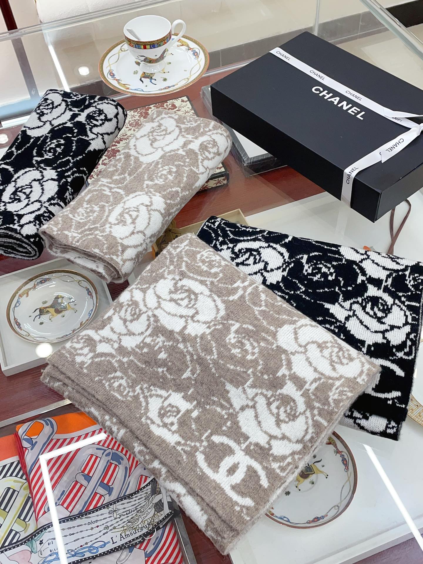 Streetwear Scarf CHANEL 328851 SIZE:30*180cm - vstockx