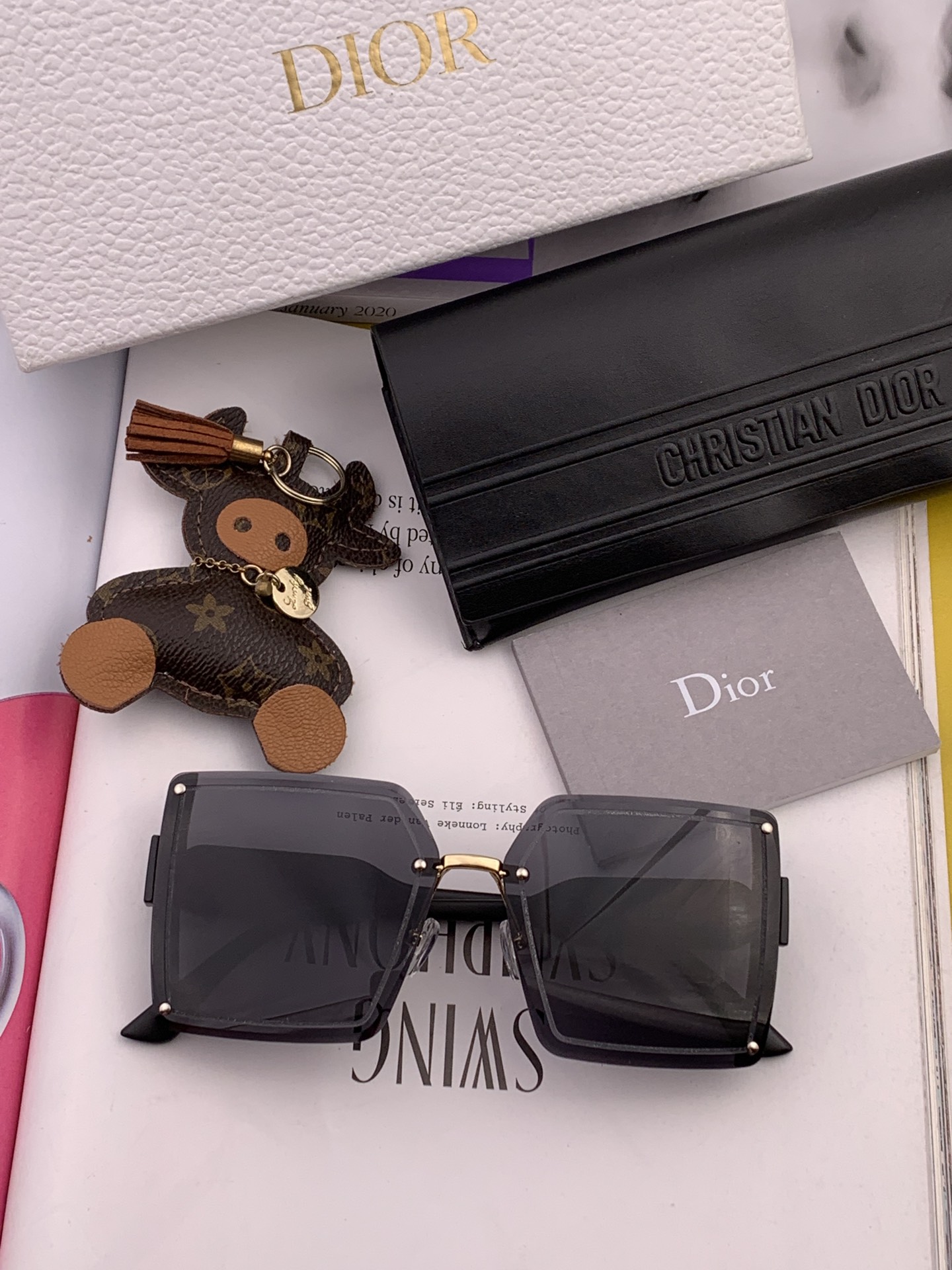 sunglasses Dior CD9230 - vstockx