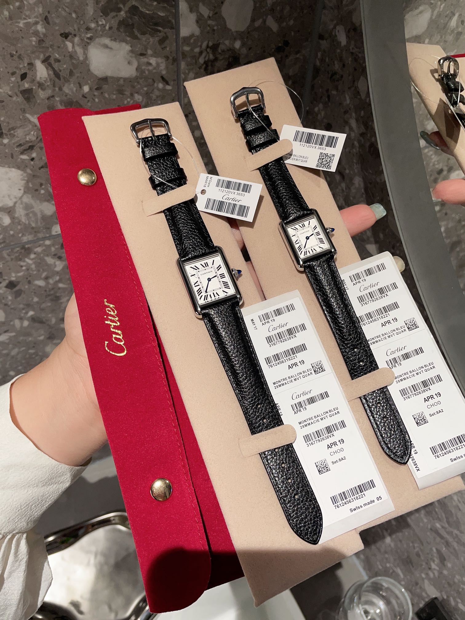 Watches Cartier 322107 size:25.5 mm - vstockx