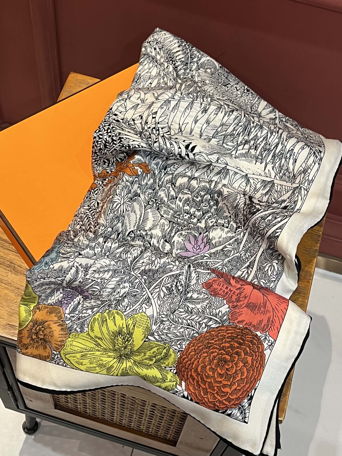 Streetwear Scarf Hermes 328996 SIZE:140cm*140cm - vstockx