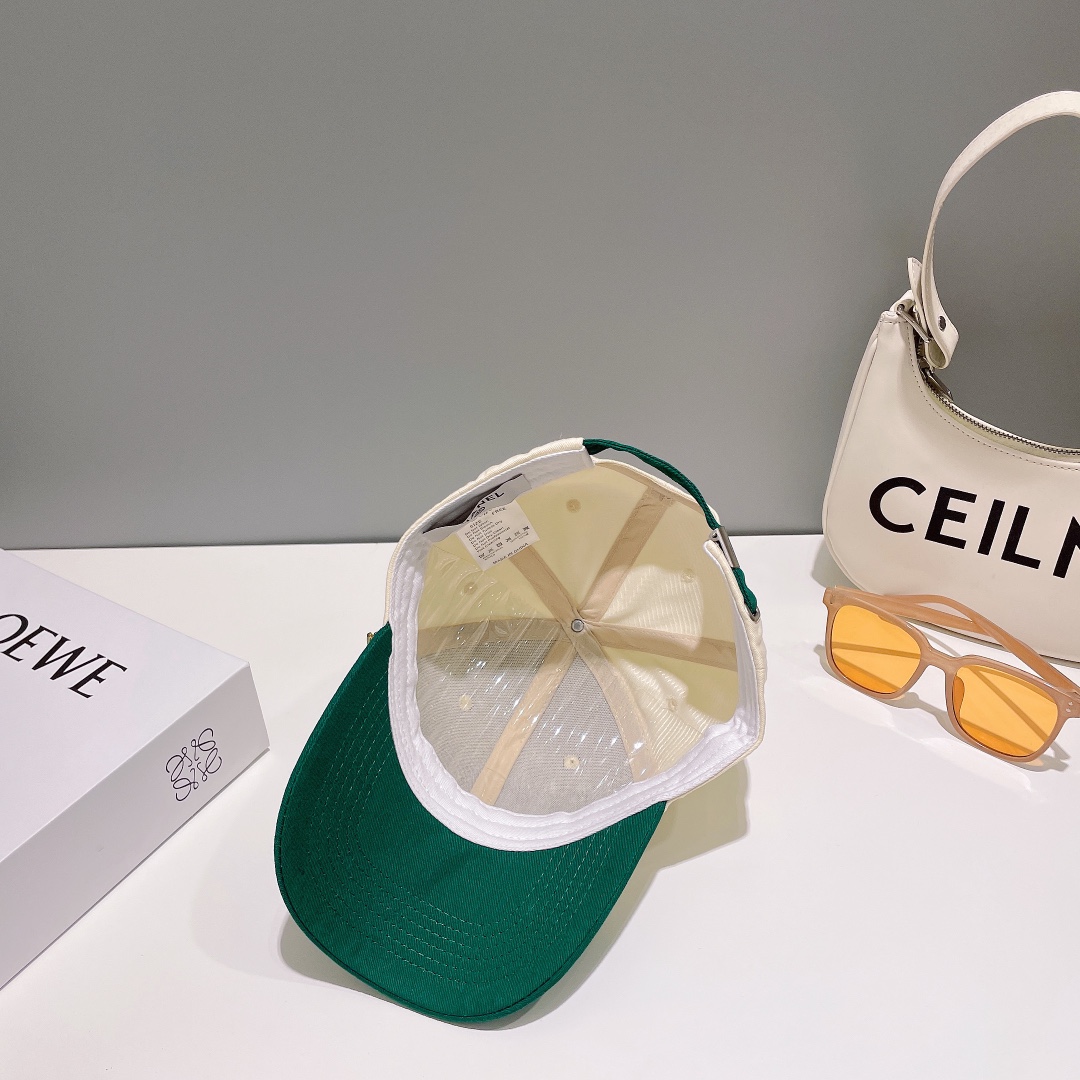 Streetwear Hat Chanel 329027 - vstockx