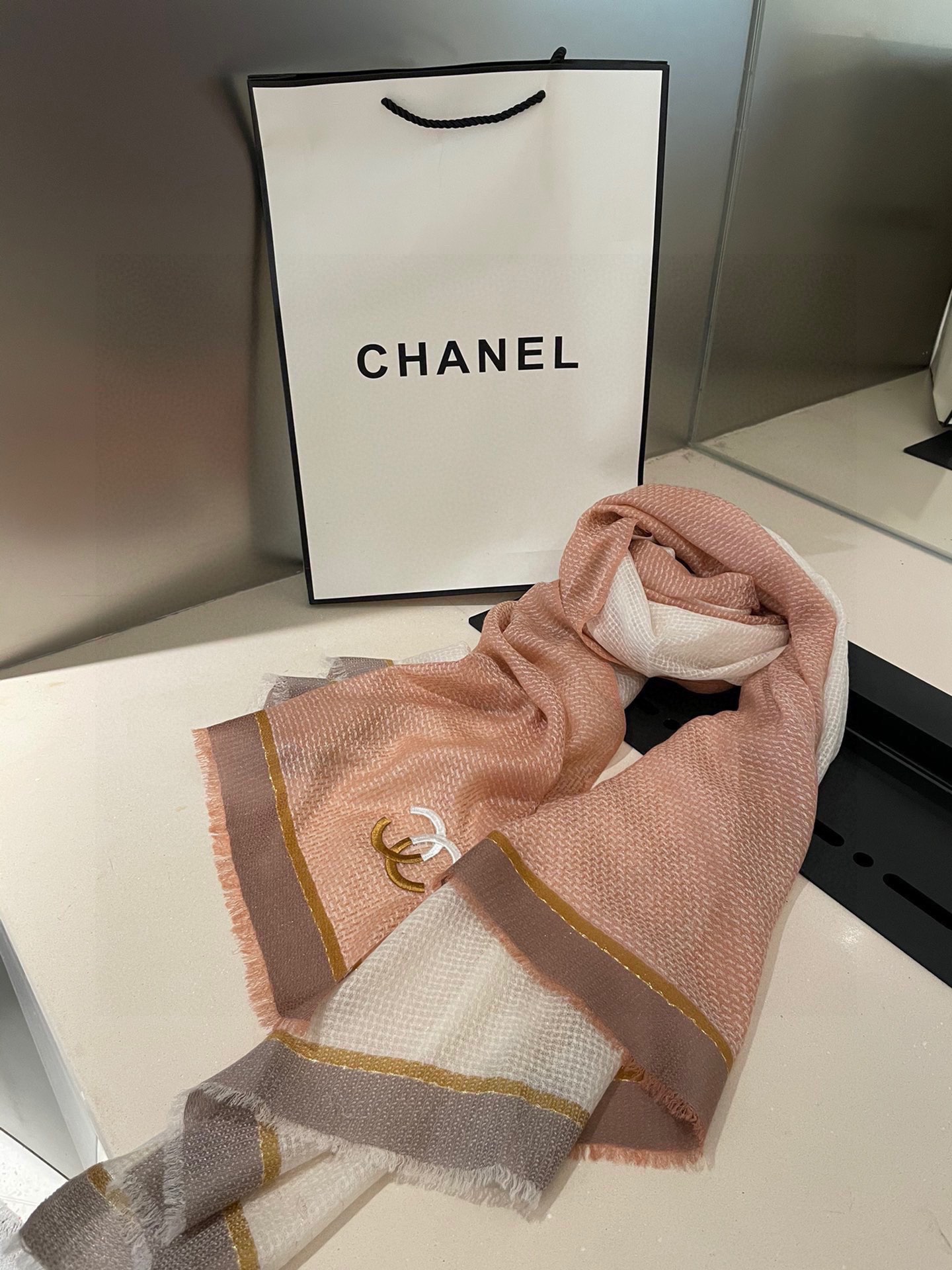 Streetwear Scarf CHANEL 328931 SIZE:30*180cm - vstockx