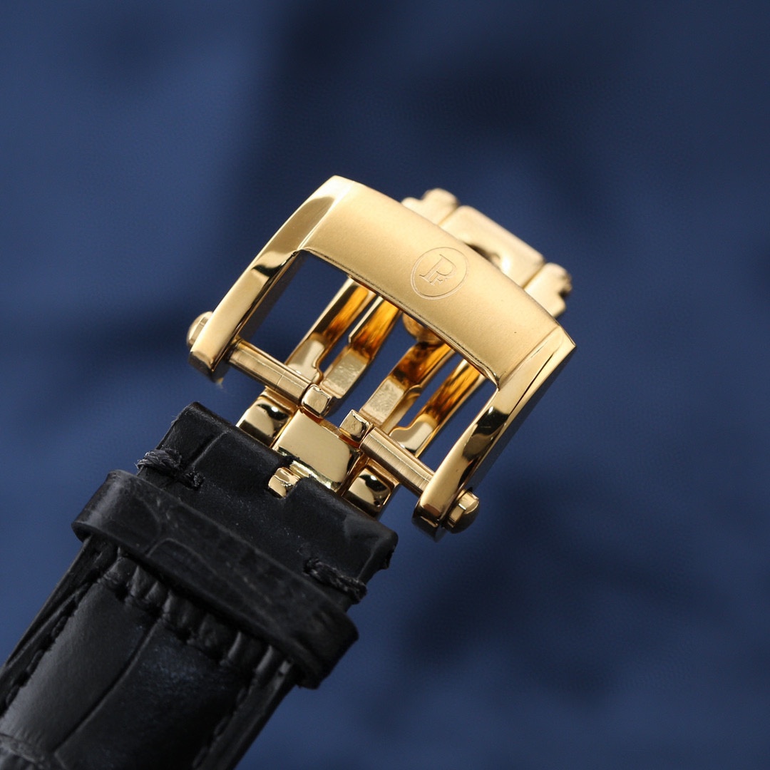 Watches PARMIGIANI 323593 size:37.5*31.2 mm - vstockx