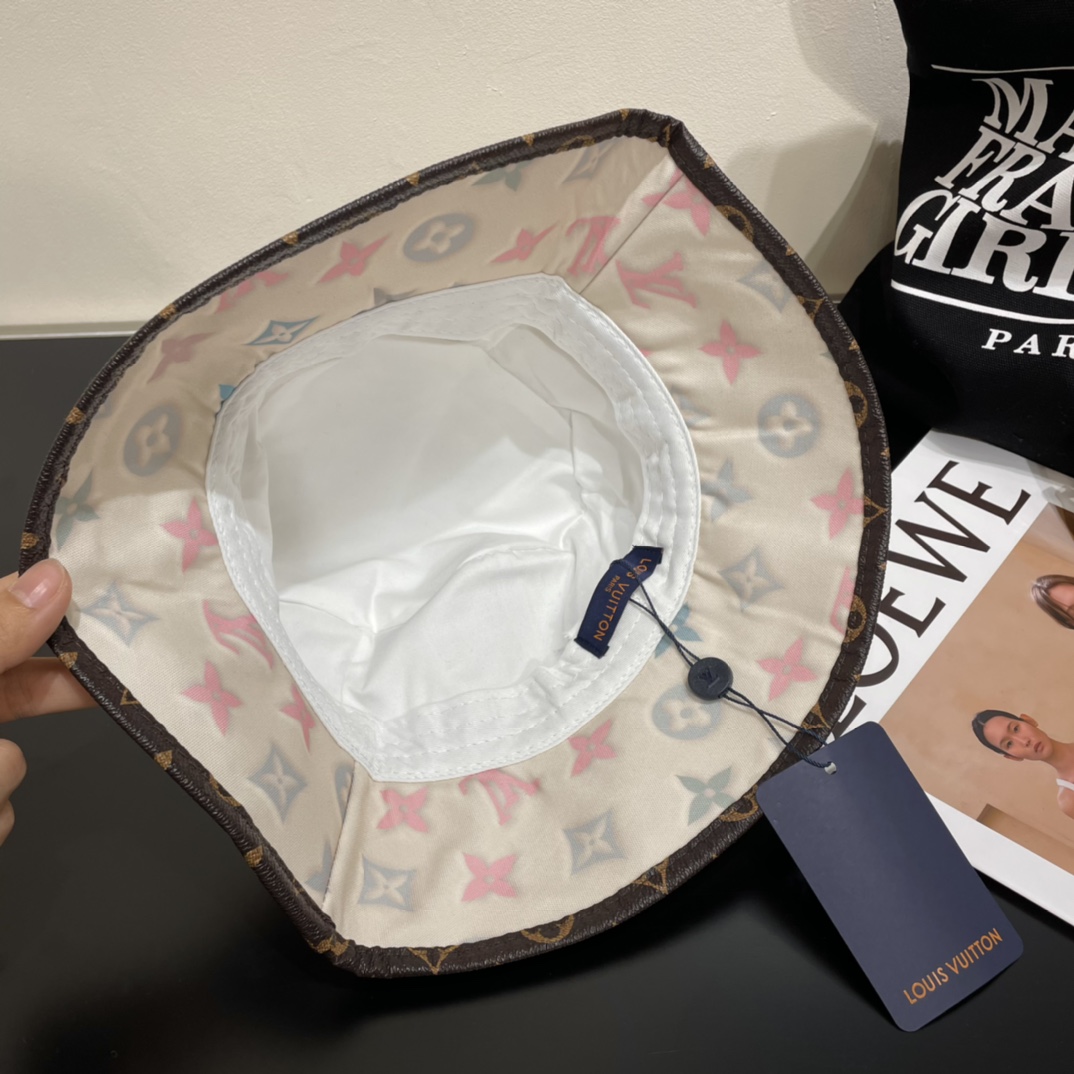 Streetwear Hat LV 329051 - vstockx