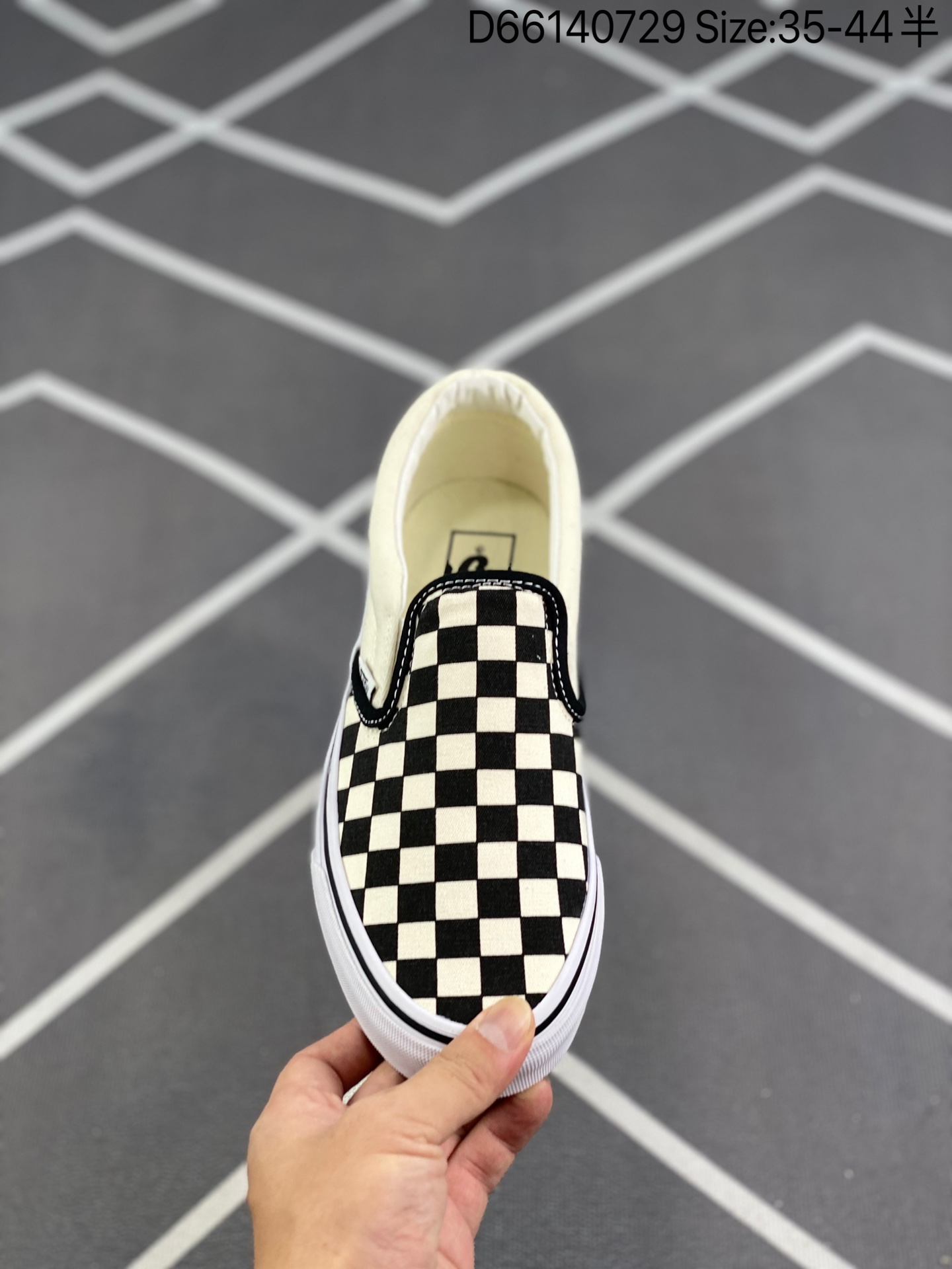 Vans Slip-On - vstockx