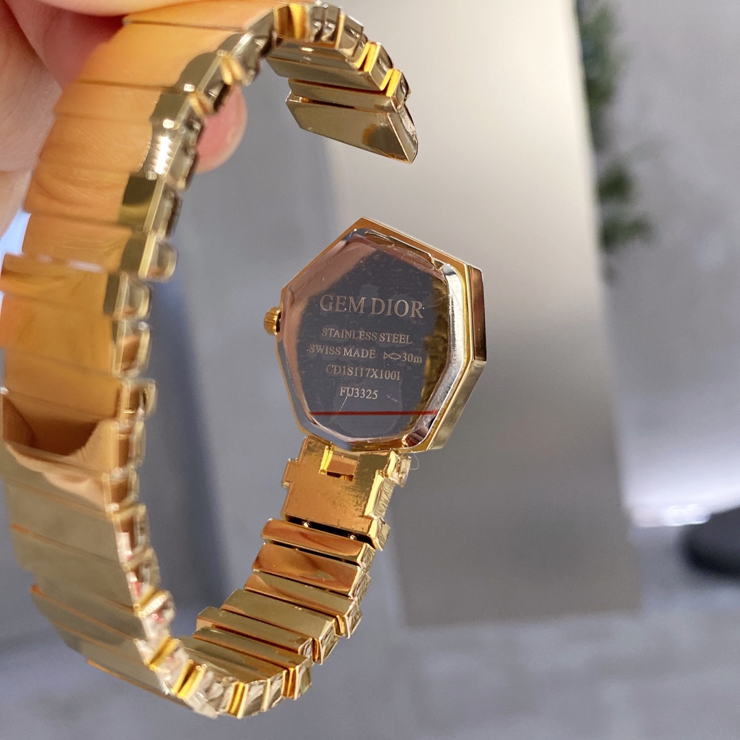 Watches Dior 323409 size:33 mm - vstockx