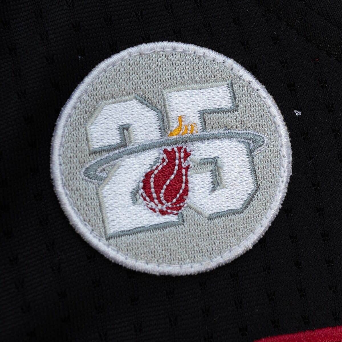 Authentic Dwyane Wade Miami Heat Road Finals 2012-13 Jersey - vstockx