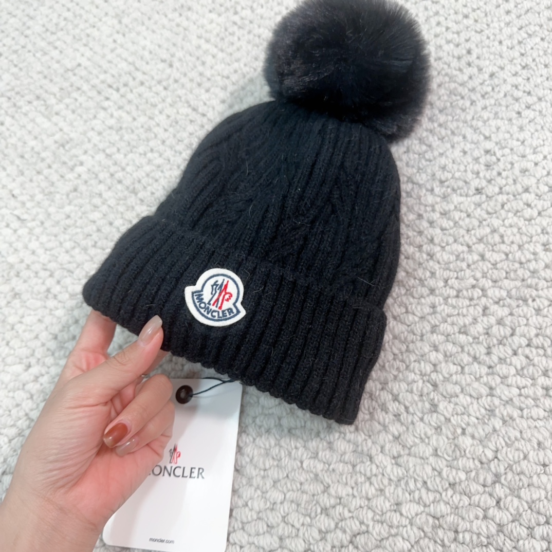 Streetwear Hat Moncler 329303 - vstockx