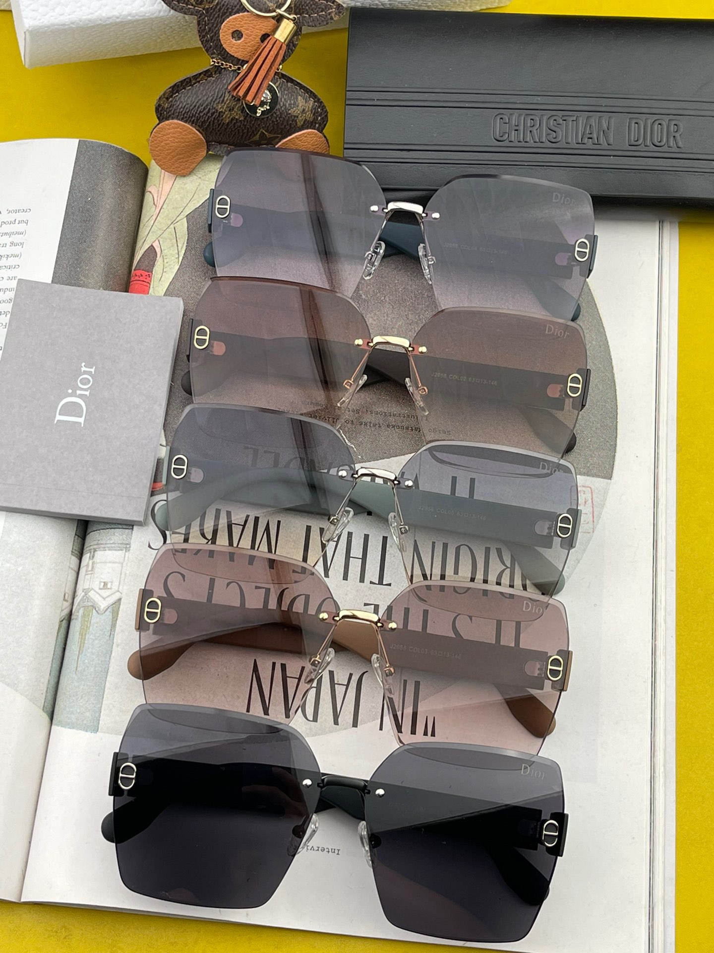 sunglasses Dior D8295 - vstockx