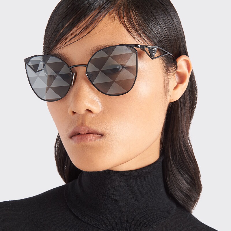 Sunglasses Prada 1 - vstockx