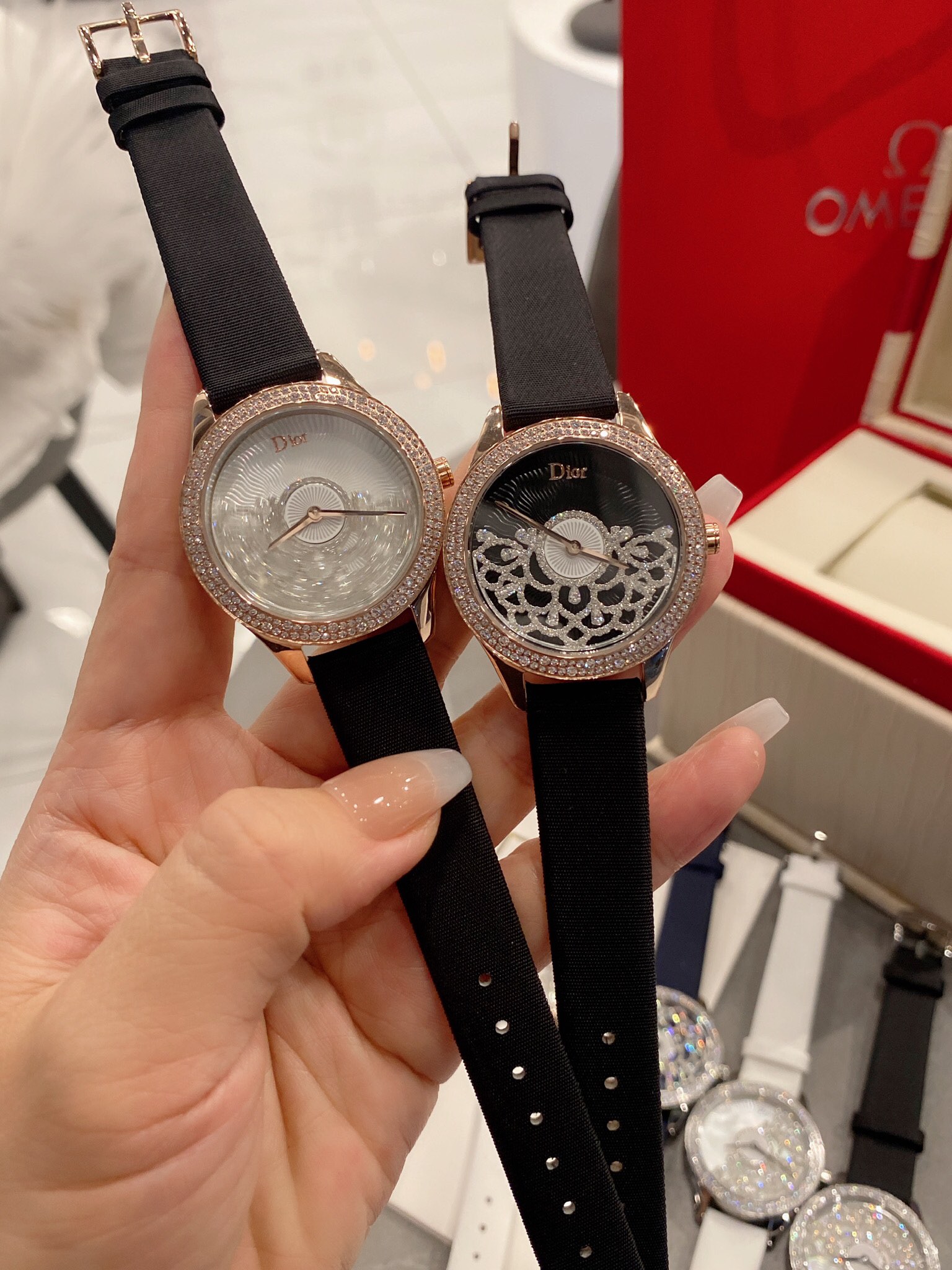 Watches Dior 323388 size:34 mm - vstockx