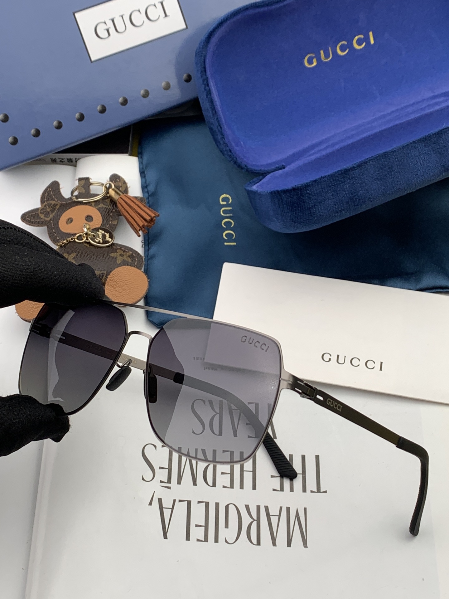 Sunglasses Gucci G3730 - vstockx