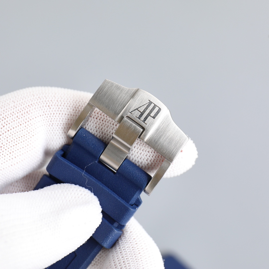 Watches AudemarsPiguet 323063 size:42 mm - vstockx