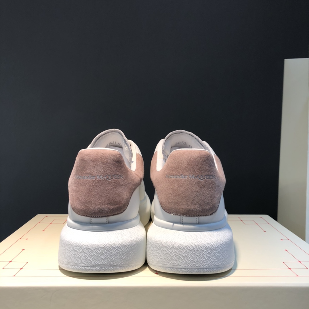 Alexander McQueen Oversized Light Pink - vstockx