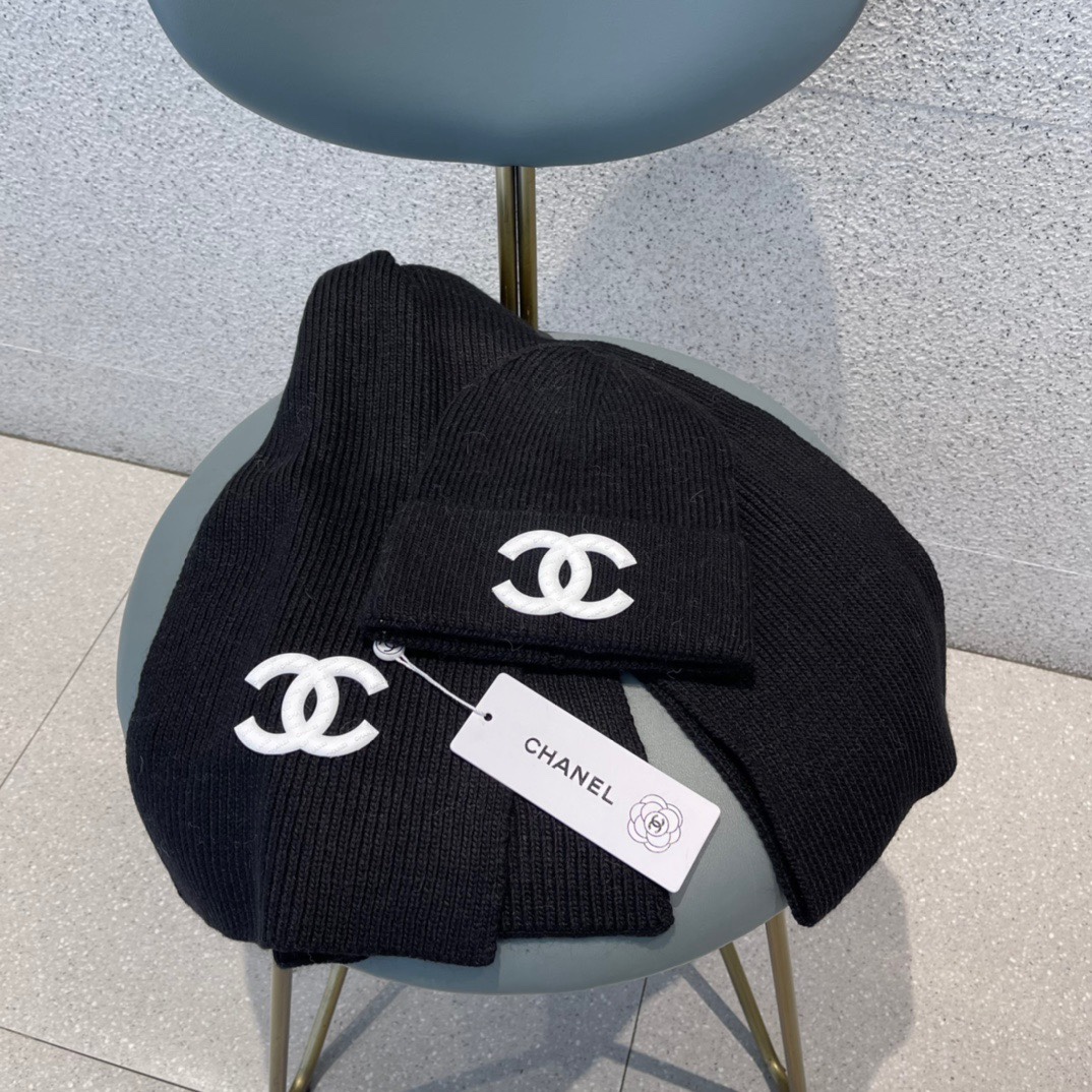 Hat & Scarf Chanel 4 - vstockx