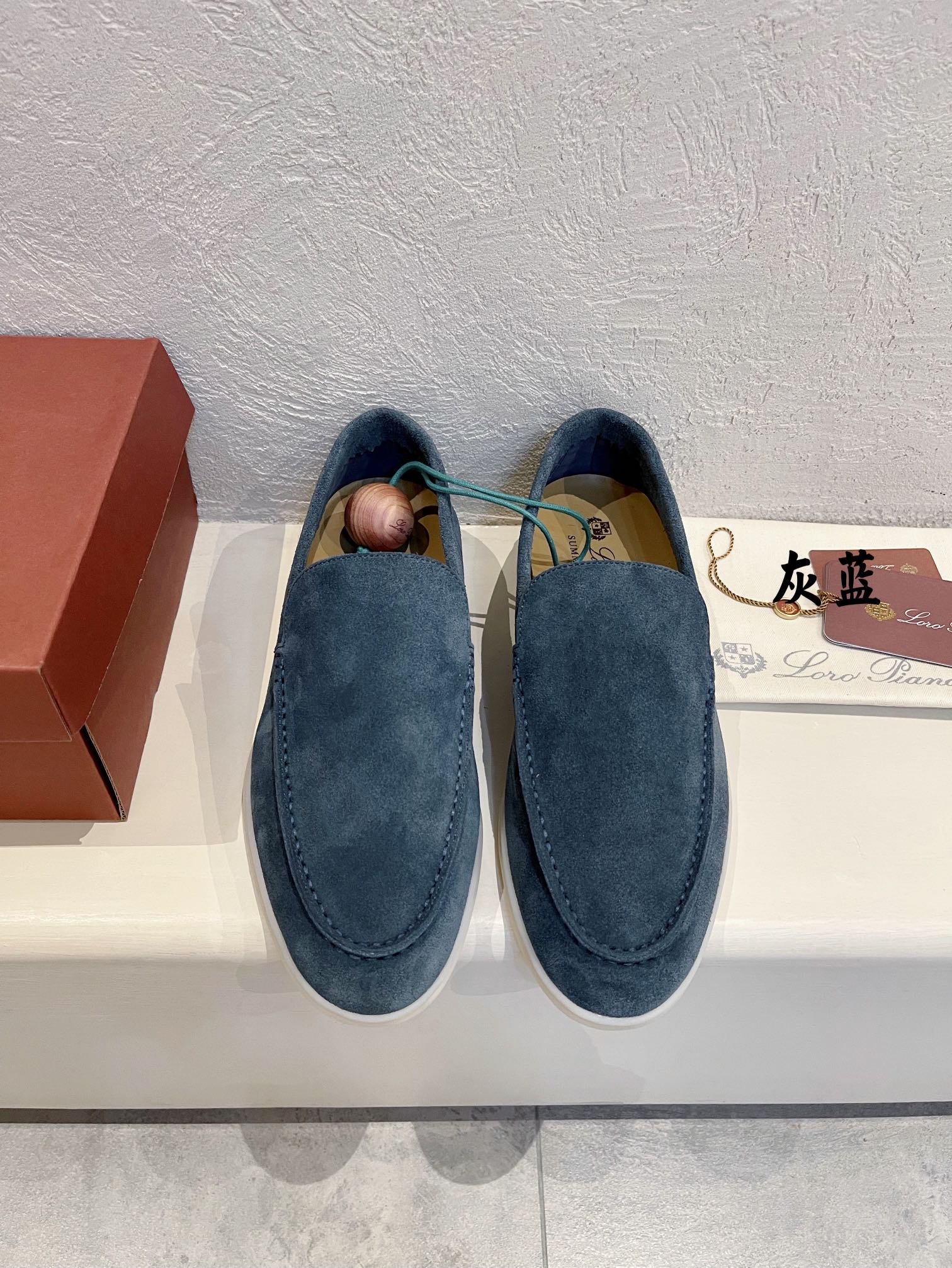 Loro Piana shoes 201 - vstockx
